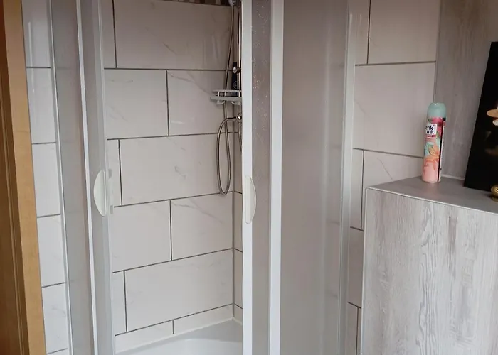 Gemuetliches, Ruhiges Dachgeschosszimmer Ehringshausen (Lahn-Dill)